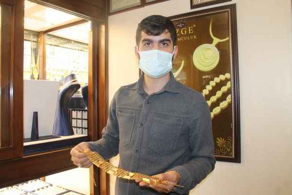 Altında hareketlilik