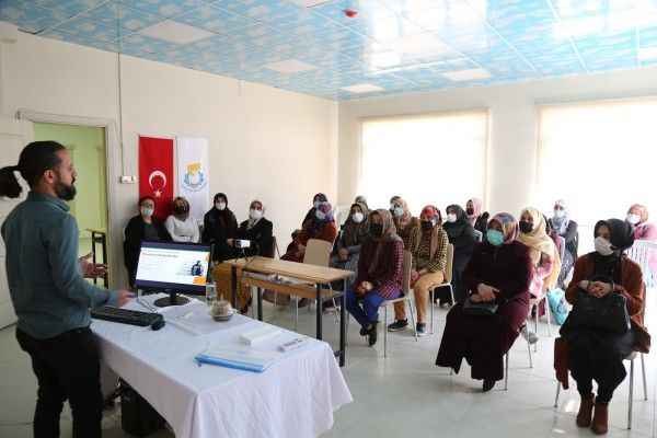 Haliliye’de ailelere uyuşturucu ile mücadele eğitimi verildi