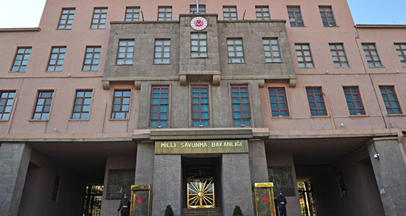 Sözleşmeli er ve uzman erbaş alınacak: İşte başvuru şartları