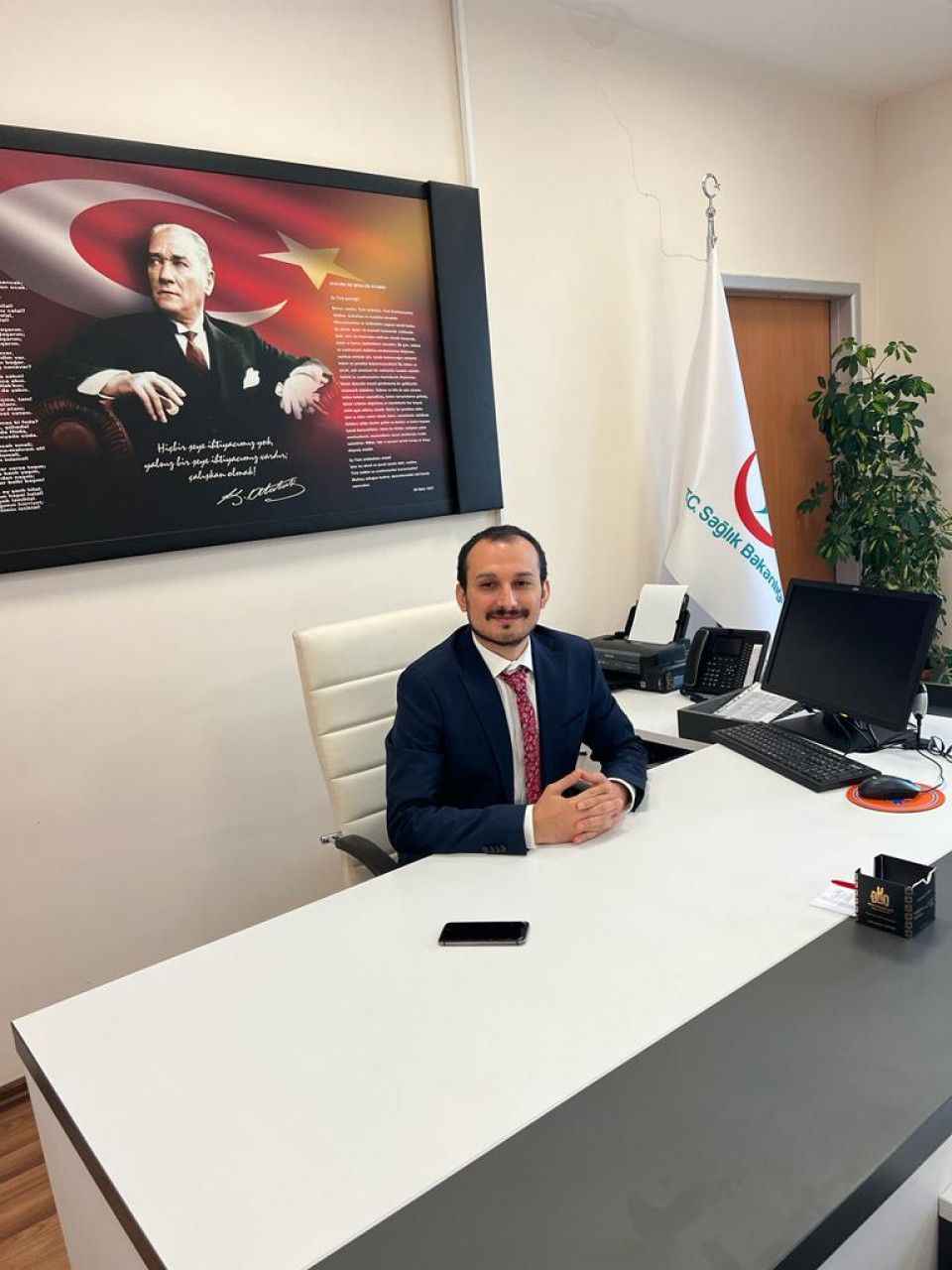  Soyadının verildiği hastaneye başhekim oldu