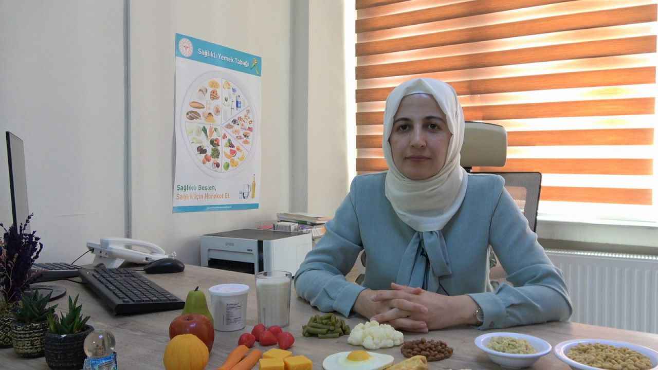 Uzmanından bayramda doğru beslenme önerileri