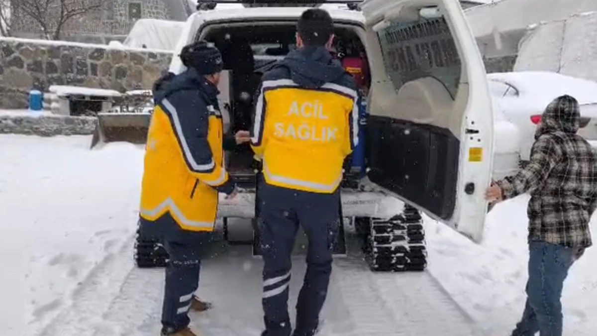 Şanlıurfa’da hastaların imdadına paletli ambulanslar yetişti