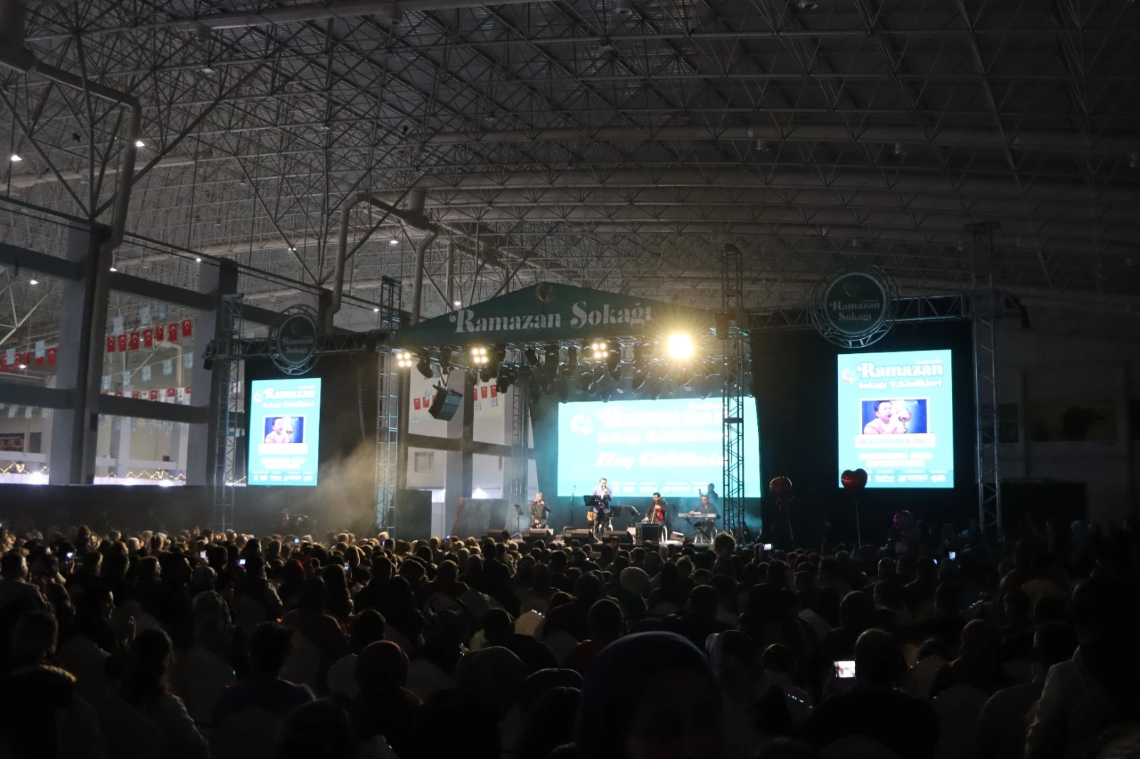 Şanlıurfa’da Abdurrahman Önül rüzgarı esti