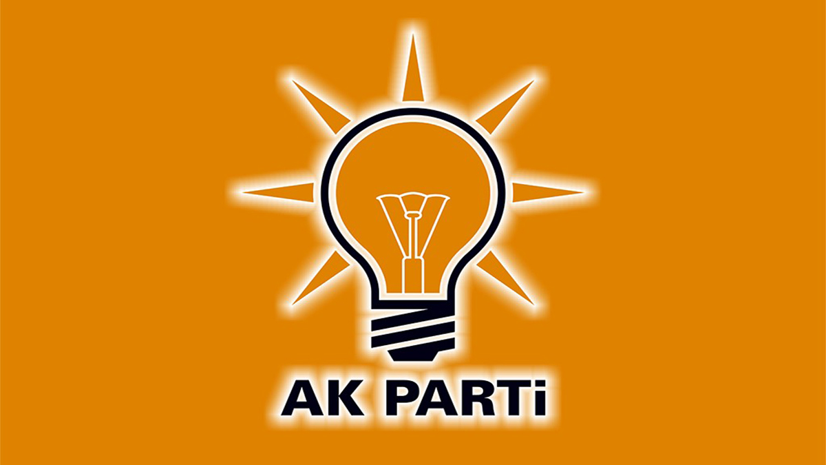 AK Parti’de peş peşe istifaların ardından ilk açıklama geldi