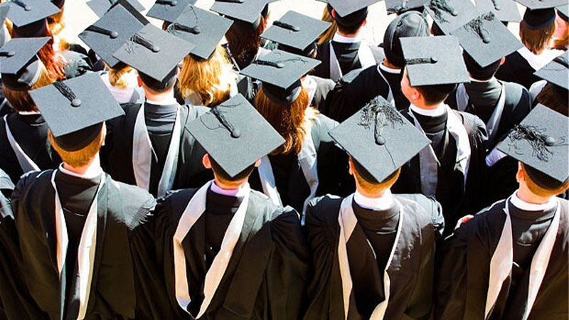 "Profesör fabrikalarında" uluslararası yayını olmayanlar bile rektör olmuş!