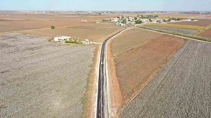 Akçakale'de yollar modernleşiyor