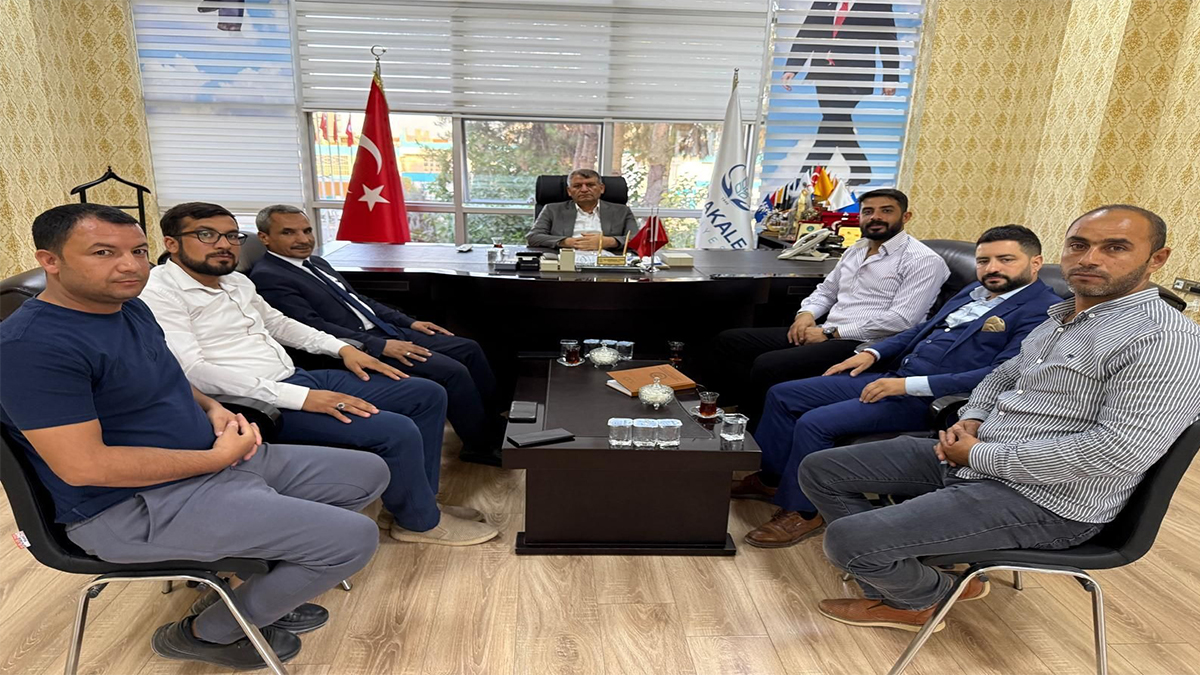 Başkan Ayhan’dan hafızlık öğrencilerine çifte müjde: 2,4 milyon TL…