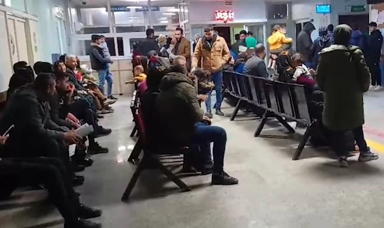 Akçakale’de acilde muayene kabusa döndü!  Doktor eksikliği iddiası