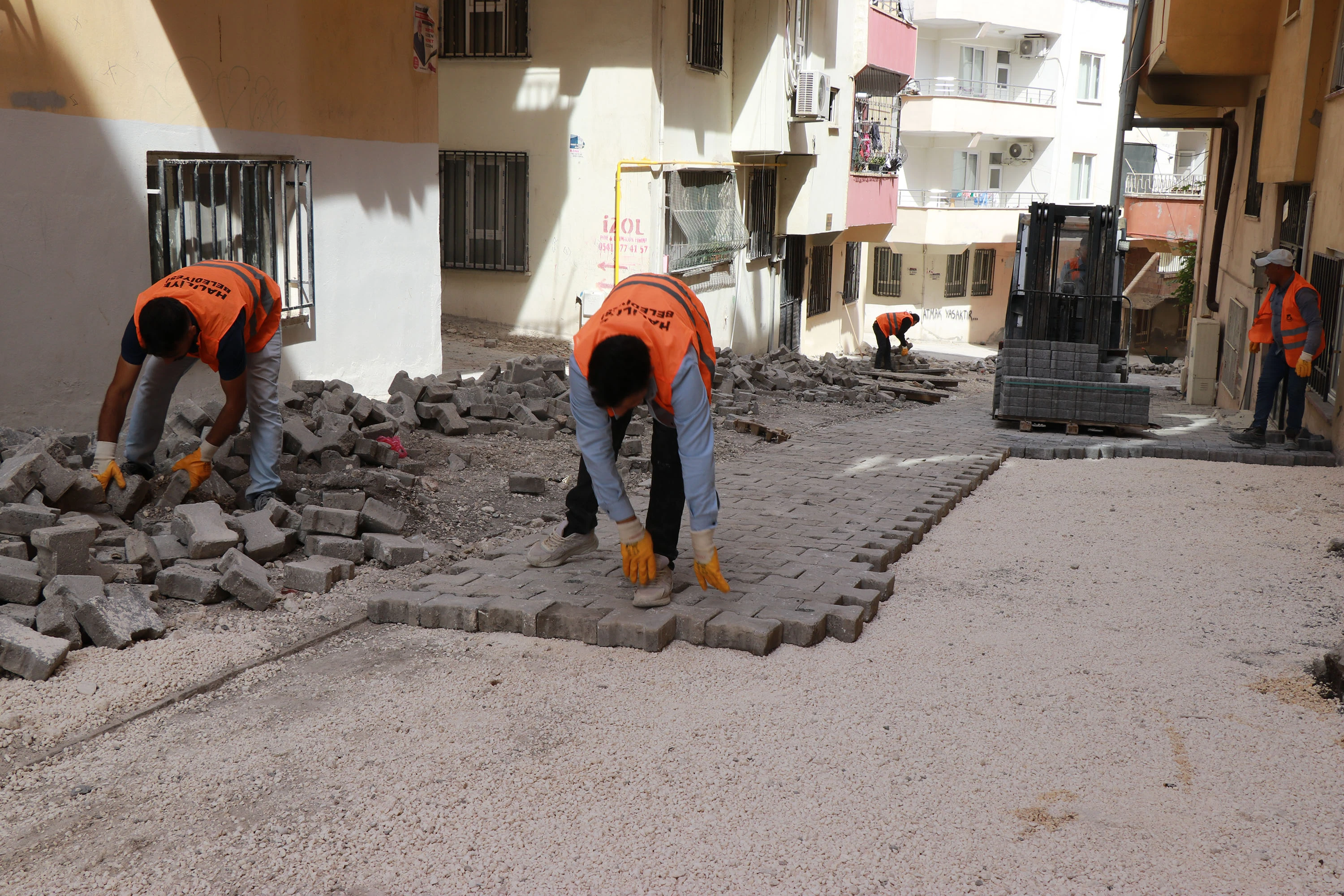 Haliliye’de 2 mahallede ulaşımda konfor dönemi!