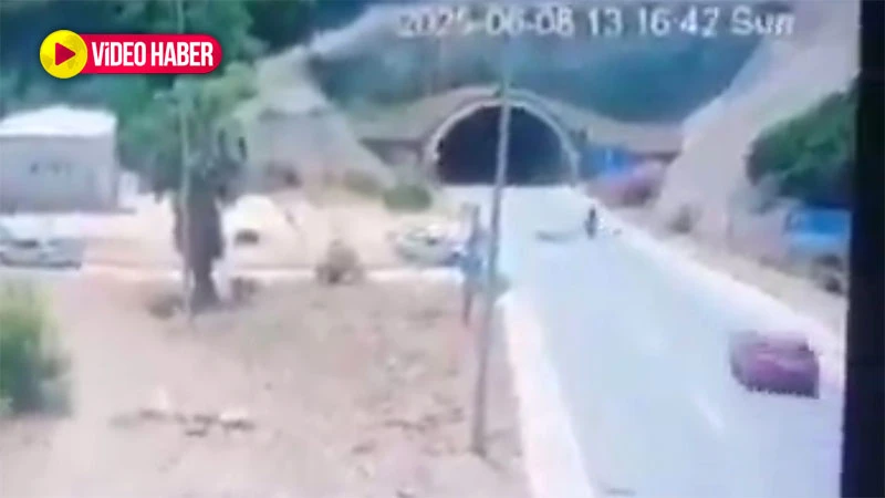 Hatalı dönüş 2 genci hayattan kopardı! İşte o anlar