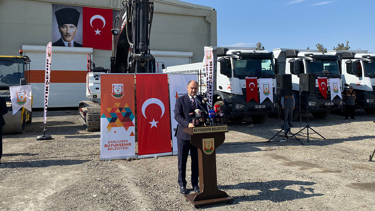 Şanlıurfa’da dev filo hizmete girdi! 100’den fazla araç...