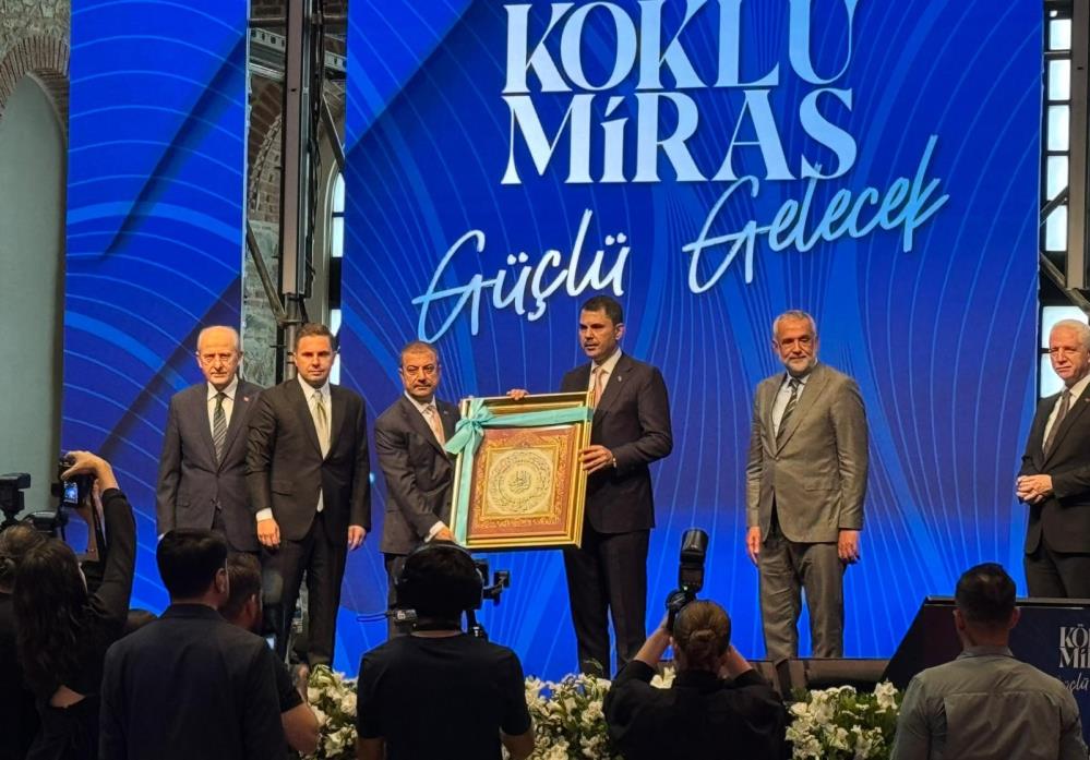 Faizsiz ev, iş yeri ve araç alımında yeni dönem! Bakan Kurum detayları açıkladı