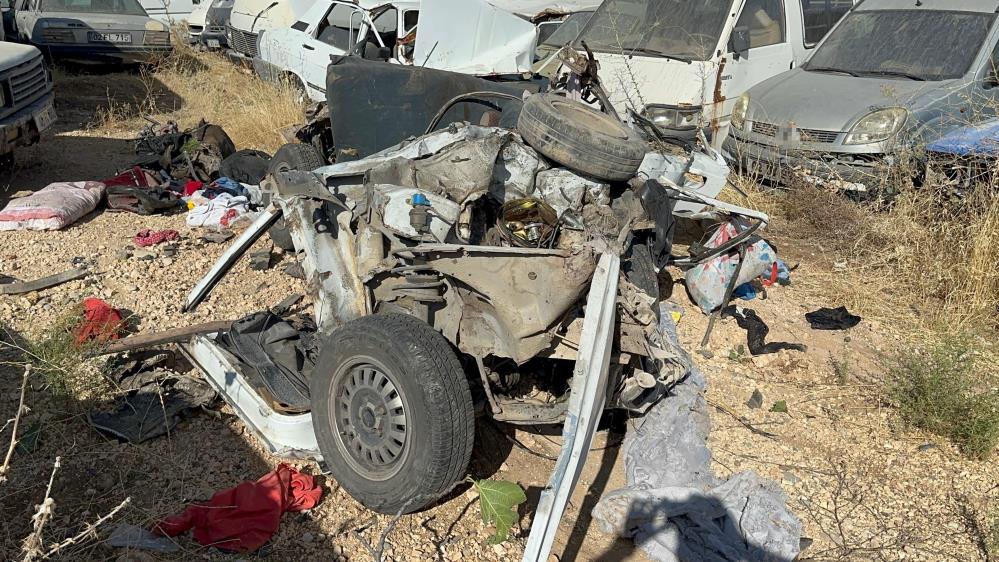 Şanlıurfa'nın yanı başında katliam gibi kaza: Aynı aileden 4 kişi öldü