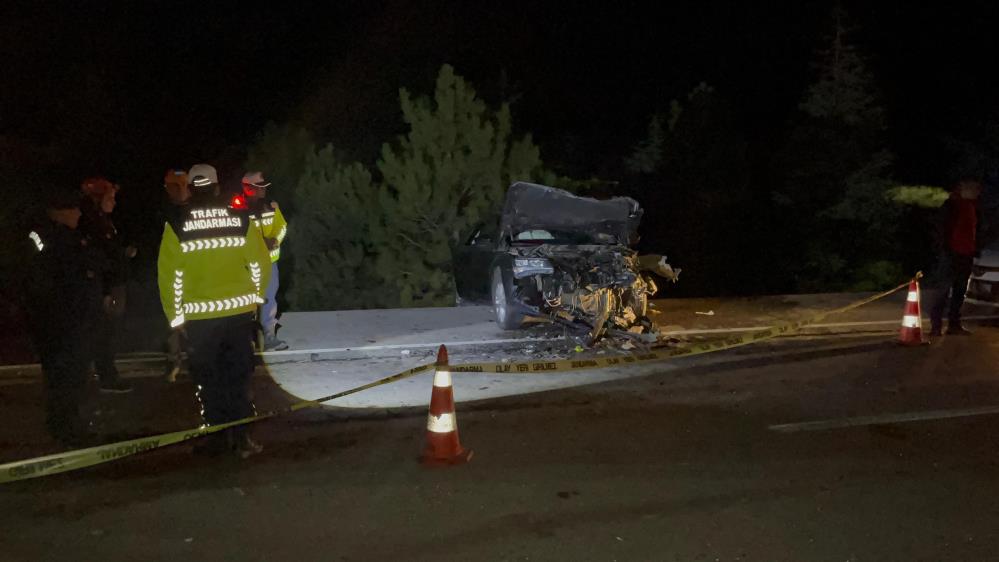 AK Parti Milletvekili trafik kazası geçirdi: Can kaybı var!