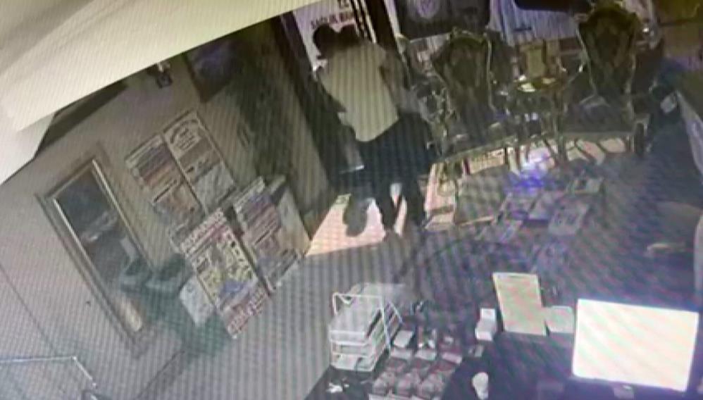 Gıda mı, ilaç zehirlenmesi mi? Böcek ailesinin kesin ölüm nedeni açıklandı