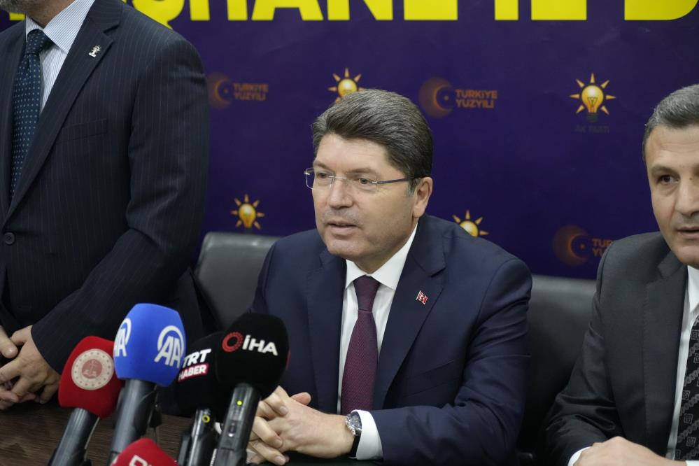 Adalet Bakanı Tunç: Hiçbir makam yargı makamlarına emir veremez!