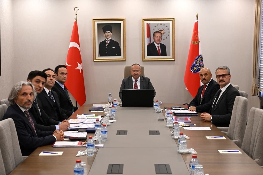 Emniyet Genel Müdürü Ali Fidan başkanlık etti: "Uyuşturucu Raporu Değerlendirme Toplantısı"
