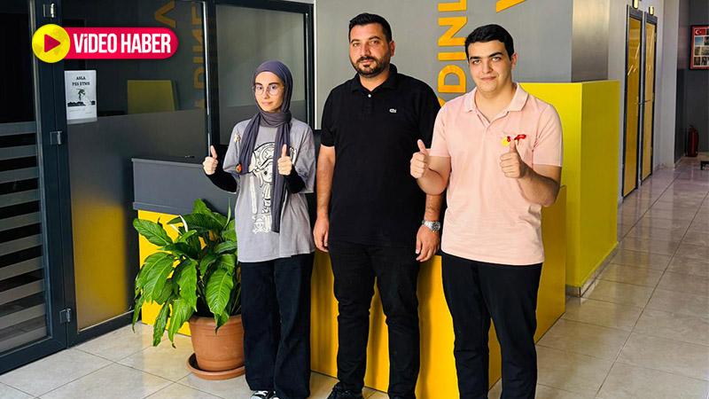 Aydınlar Eğitim Kurumları’ndan derece yapan öğrencilere altın ödülü