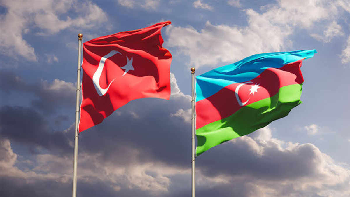 Azerbaycan’dan Türkiye’den 31 kişiye yasak! Listede Şanlıurfalı vekil de var