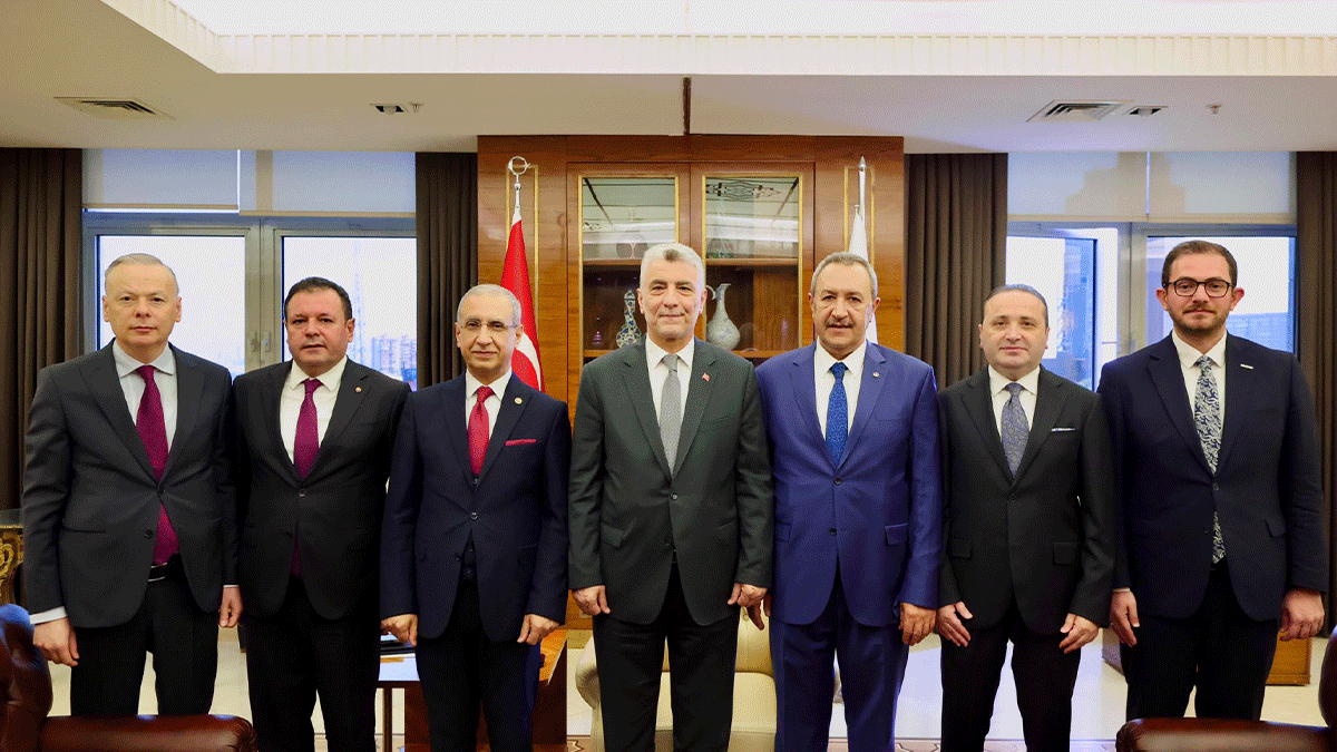 Şanlıurfa heyetinden Ankara’ya önemli ziyaret! Bakan Bolat ile görüştüler