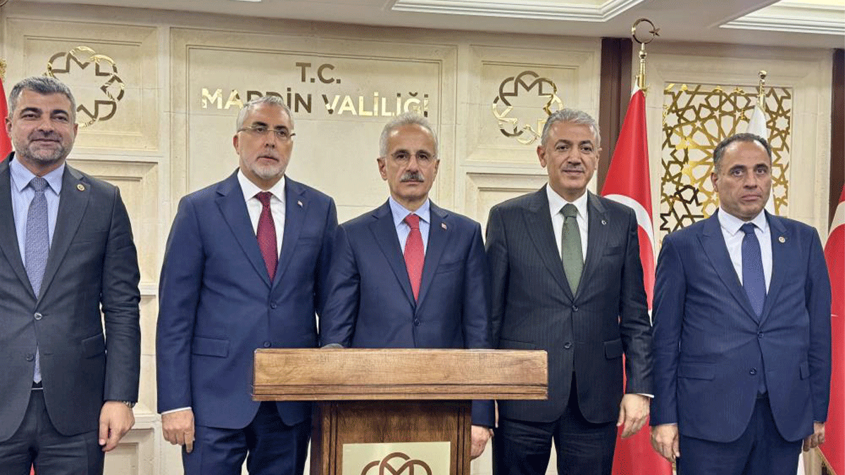 Bakan Uraloğlu duyurdu: Şanlıurfa-Mardin ulaşımı güçleniyor