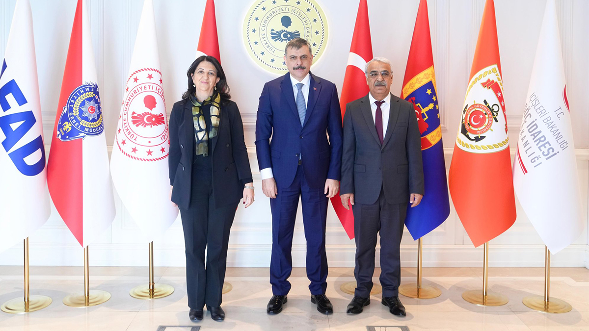 DEM Parti Şanlıurfa Milletvekilinden Bakan Çiftçi’ye ziyaret!