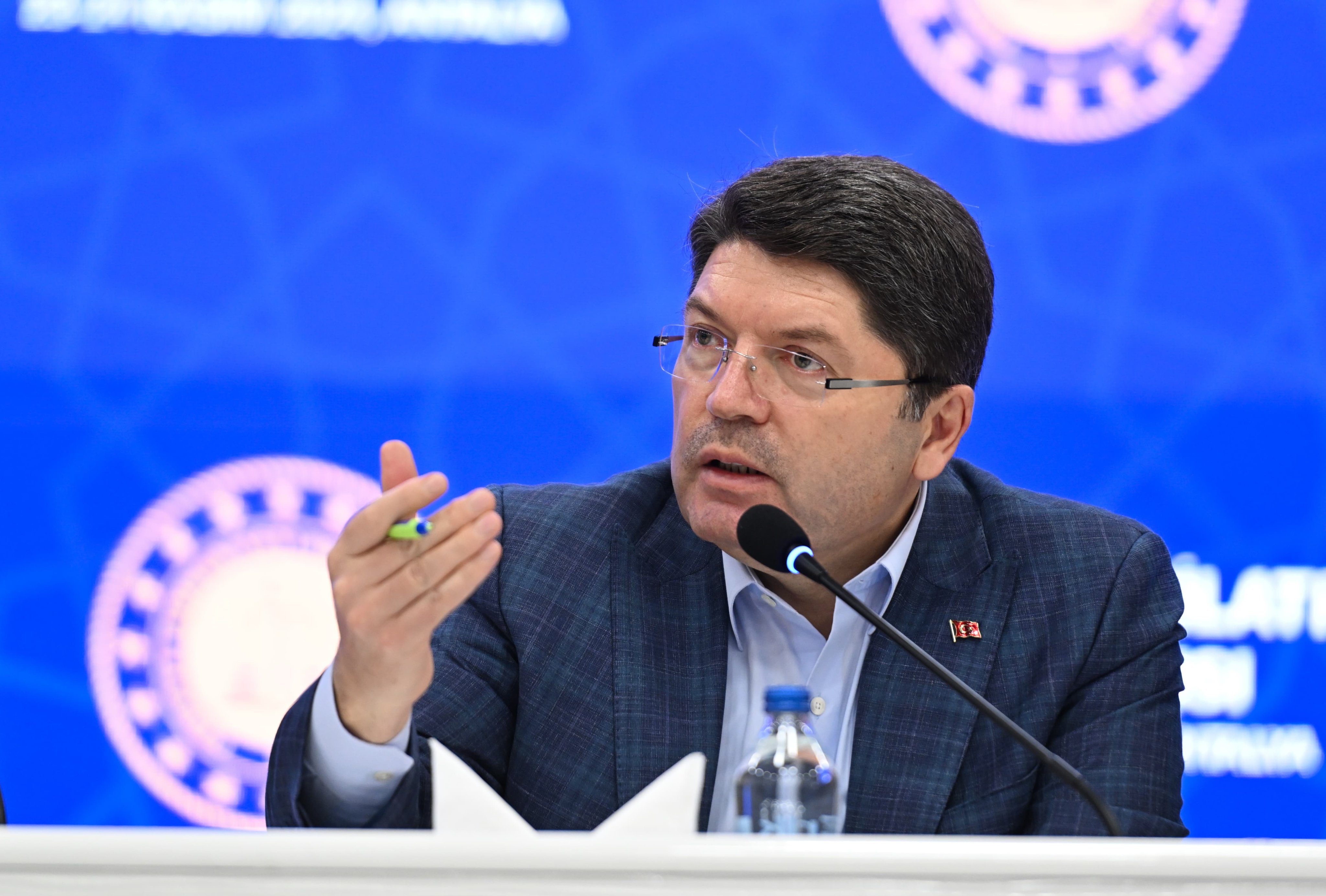 Bakan Tunç'tan Bahçeli'nin 'İmralı'ya giderim' sözlerine yanıt