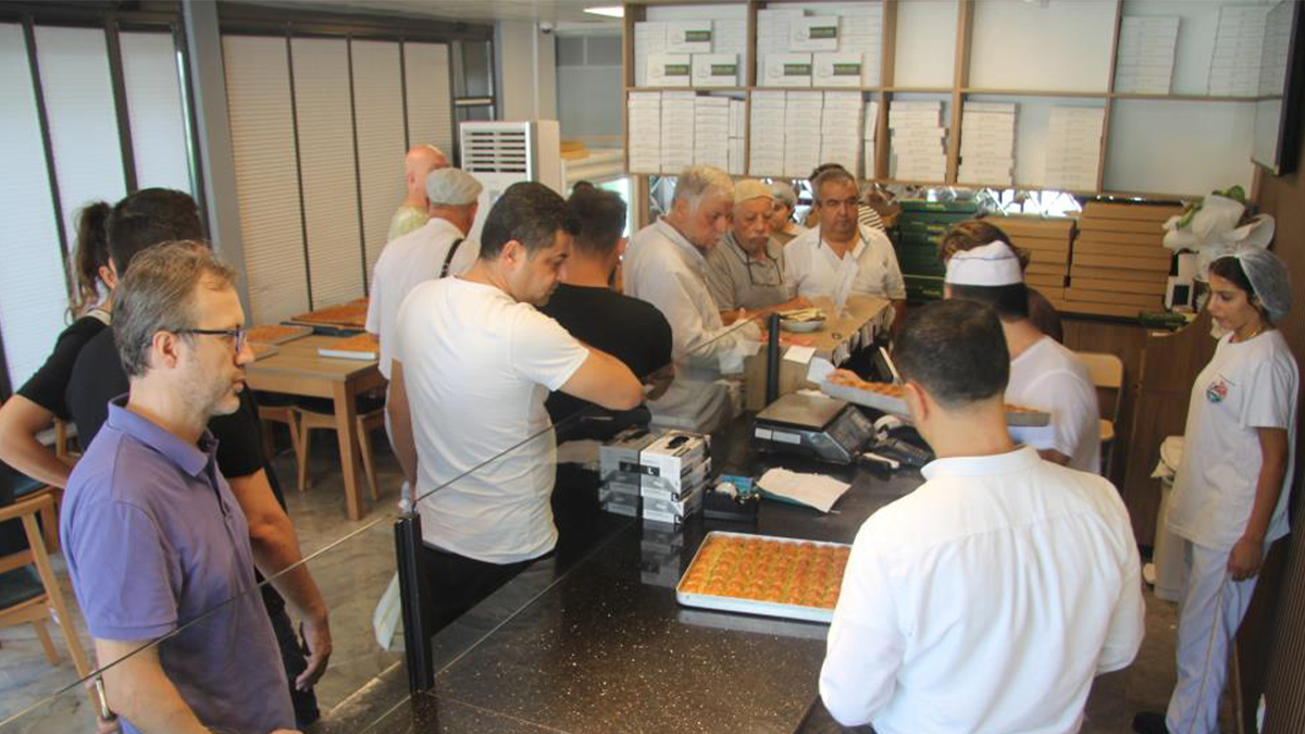 Türkiye'nin tek baklava okulu: Adresi öğrenen akın ediyor