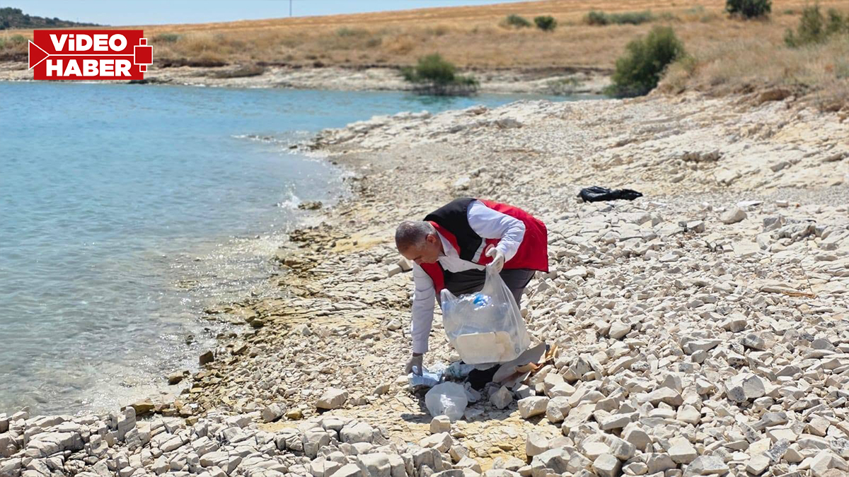 Şanlıurfa’da piknikçilerin bıraktığı çöpler gölü tehdit ediyor!
