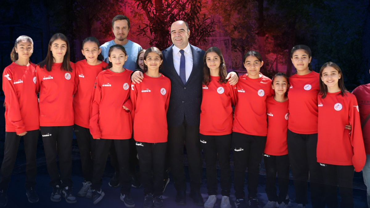 Başkan Çiftçi: 19 Mayıs gençliğe duyulan güvenin en büyük göstergesidir