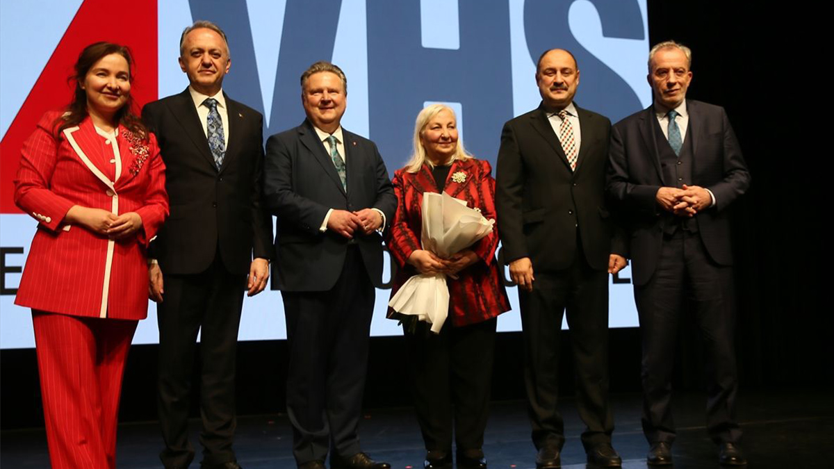 Başkan Gülpınar Avrupa'da Göbeklitepe'yi anlattı!