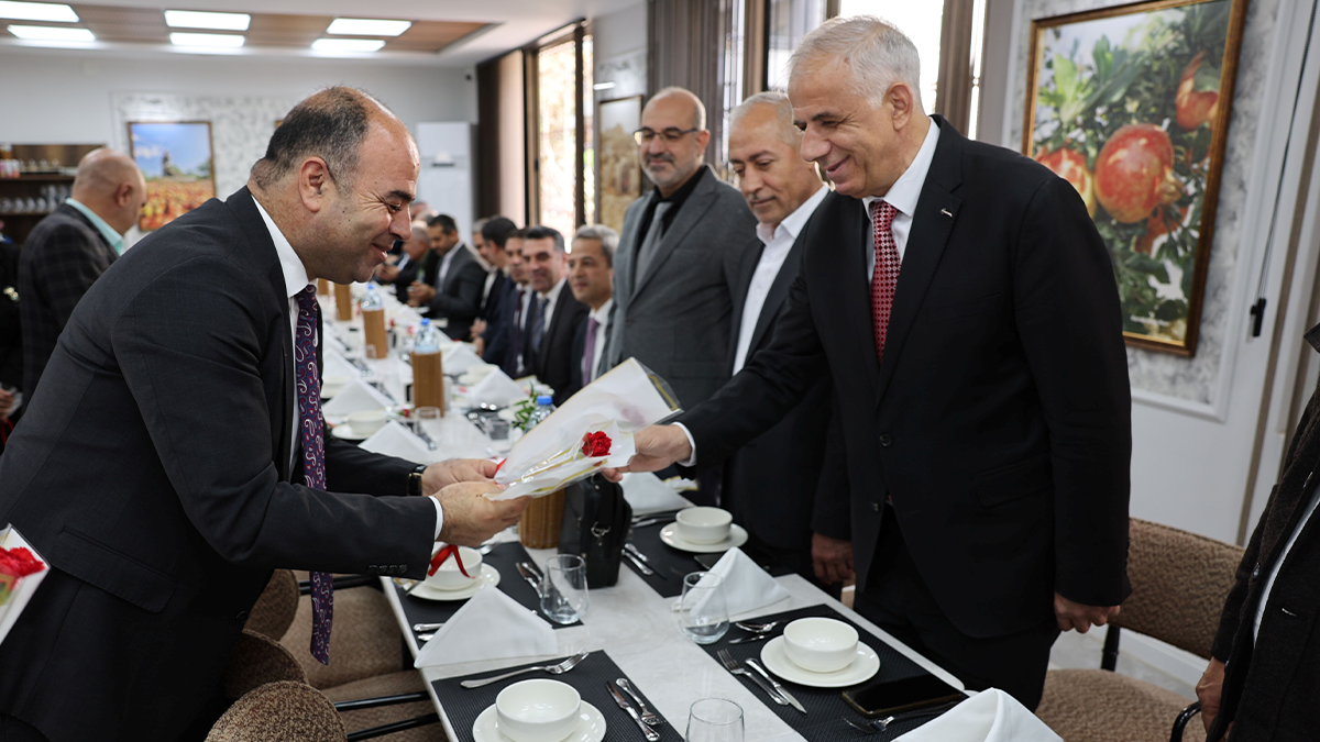 Şanlıurfa’da eğitimcilerin özel gününe anlam katan etkinlik!