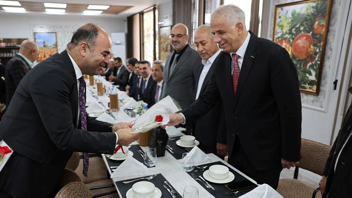Şanlıurfa’da eğitimcilerin özel gününe anlam katan etkinlik!