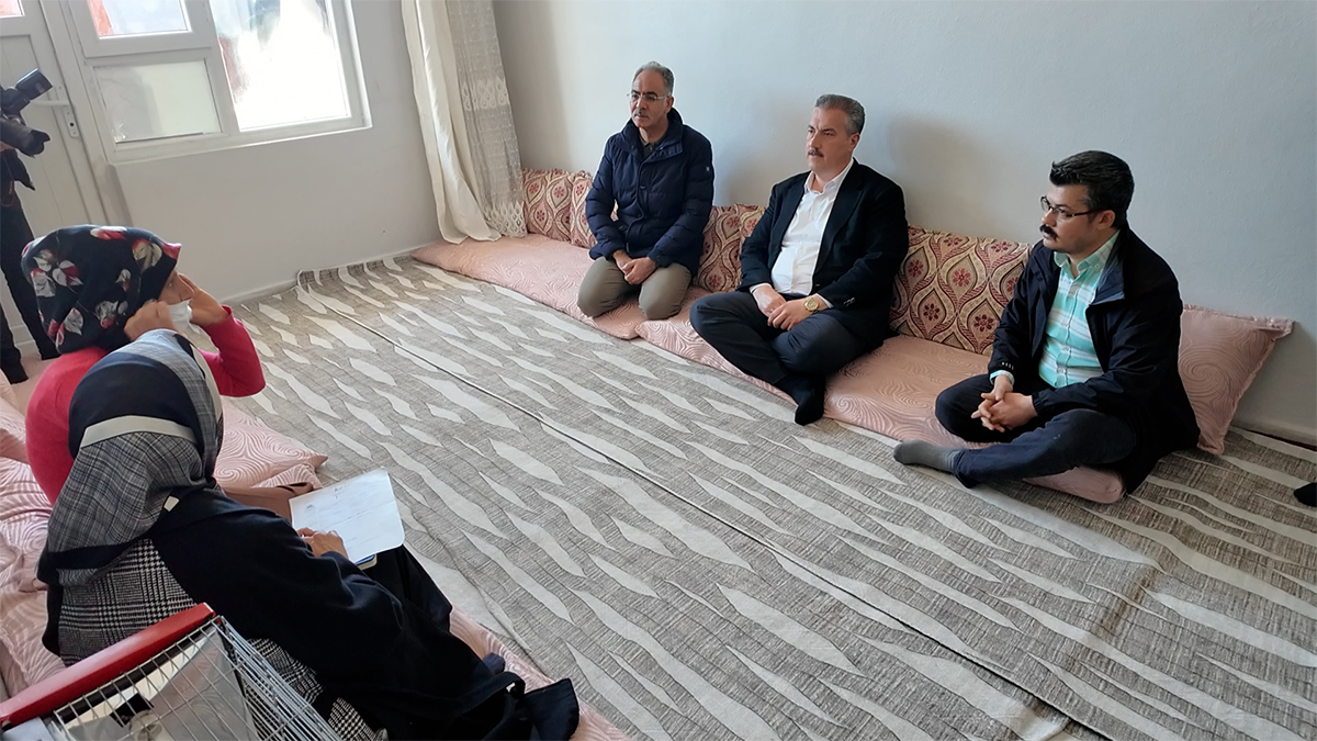 Eyyübiye’de örnek dayanışma! Yetimlere bayramlık, sofralara bereket