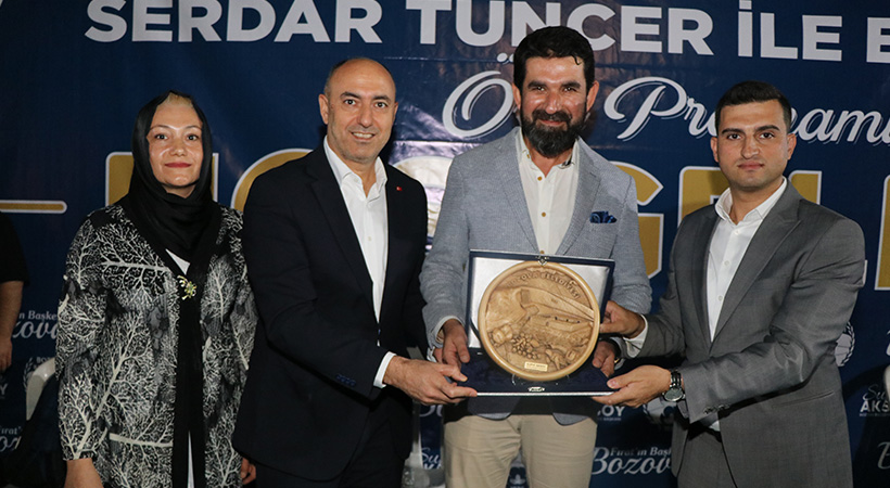 Bozova'da Serdar Tuncer coşkusu