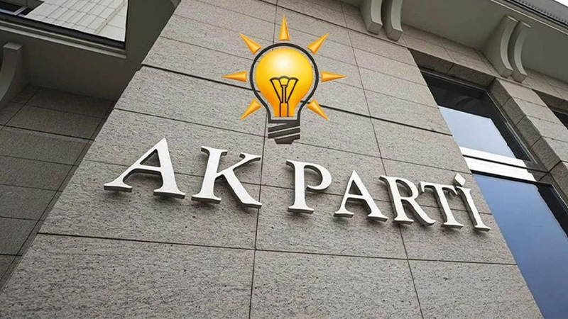 Eski AK Parti milletvekili evinde ölü bulundu