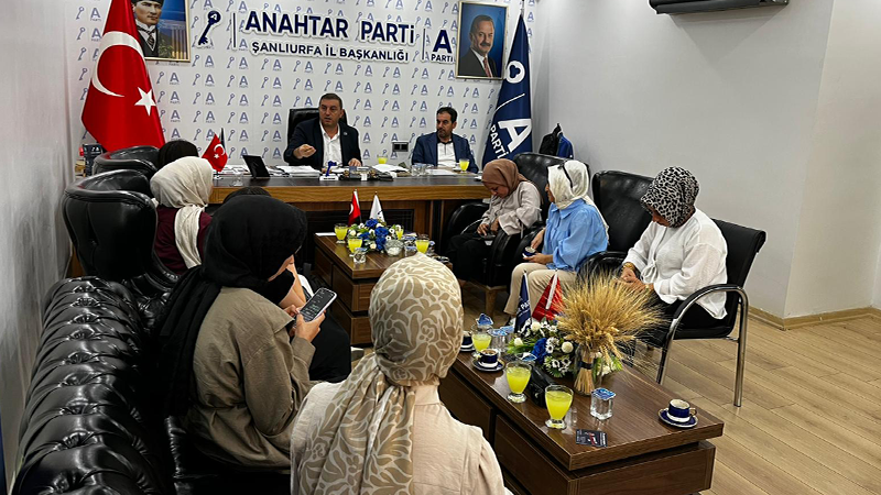 Şanlıurfa’da Basın Bayramı kadın gazetecilerle kutlandı