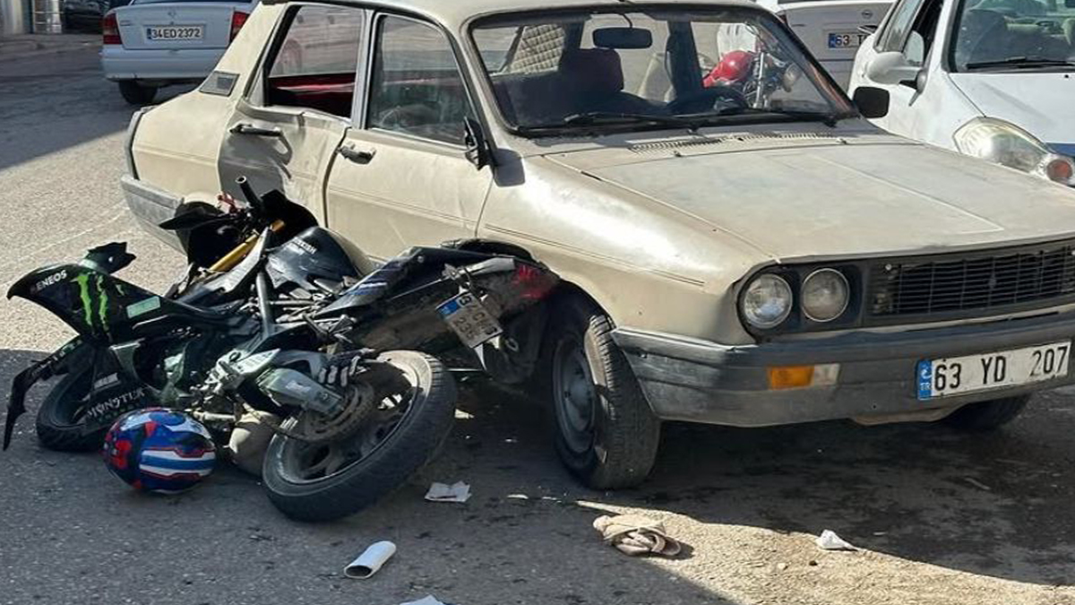 Şanlıurfa'da korkutan kaza! Otomobil ile motosiklet çarpıştı: Yaralı var