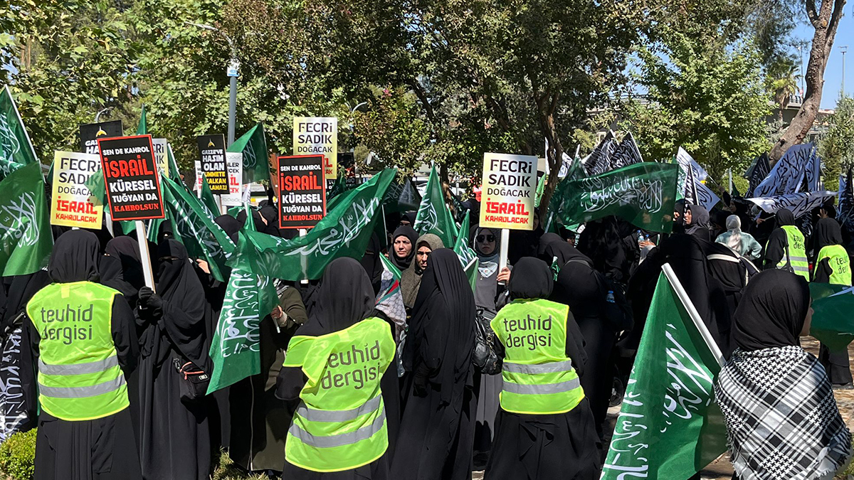 Şanlıurfa'da Gazze'ye destek yürüyüşü düzenlendi