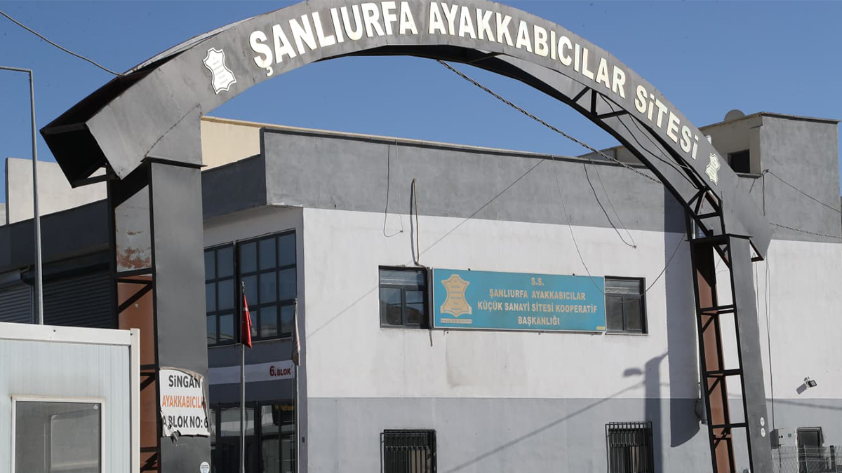 Şanlıurfa'da ayakkabıcı esnafı için yeni dönem başlıyor