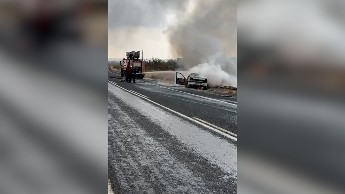 Şanlıurfa'da kabus gibi yolculuk! Araç aniden alev aldı
