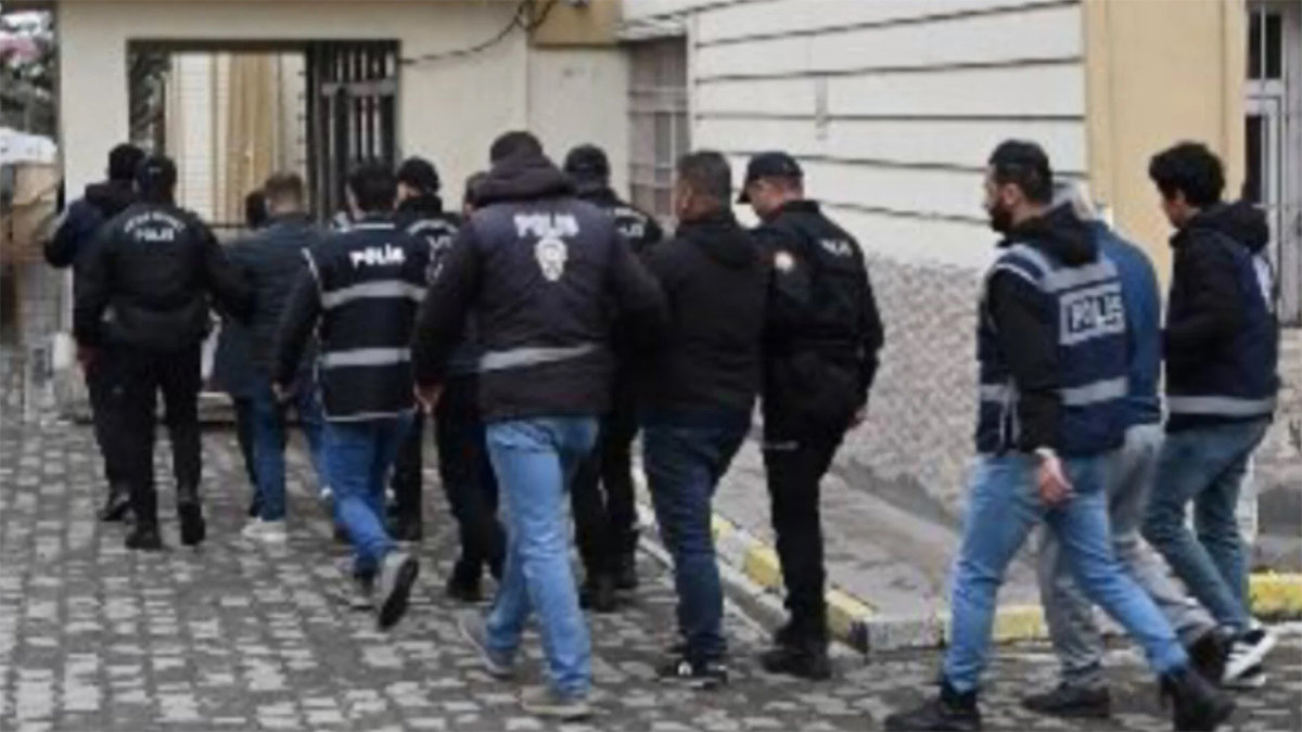 Polis ve savcı yalanıyla 72 milyonluk dolandırıcılık yaptılar! Dev operasyonda Şanlıurfa detayı...