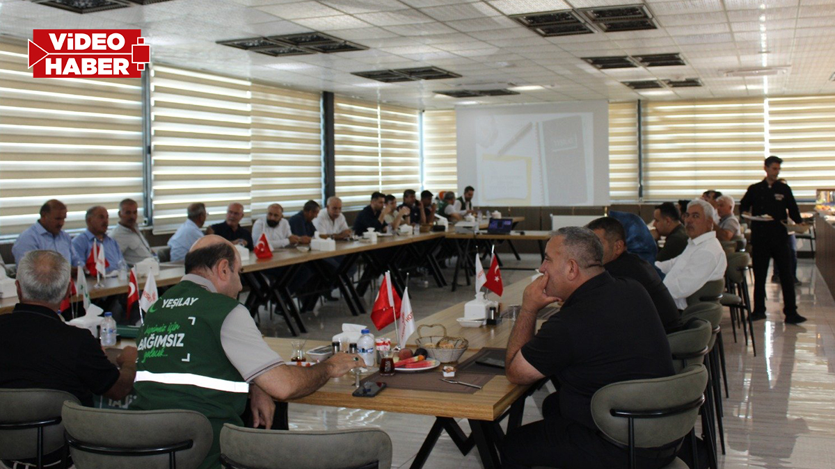 Bağımlılıkla mücadelede ortak adım: Yeşilay ve muhtarlar bir araya geldi
