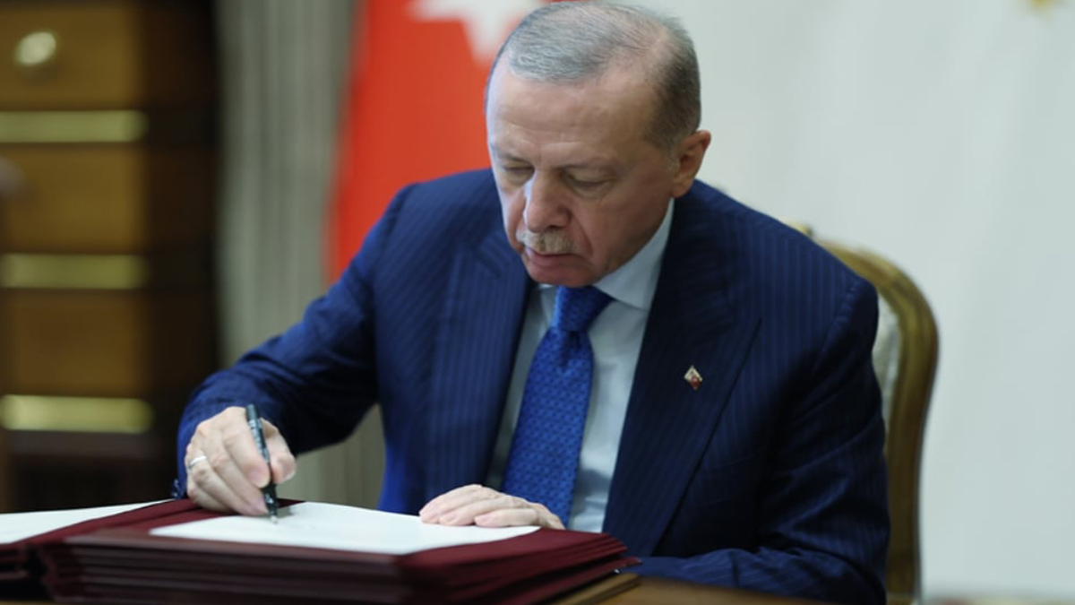 Cumhurbaşkanlığı'nca yapılan atamalar Resmi Gazete’de... Kim hangi görevde?