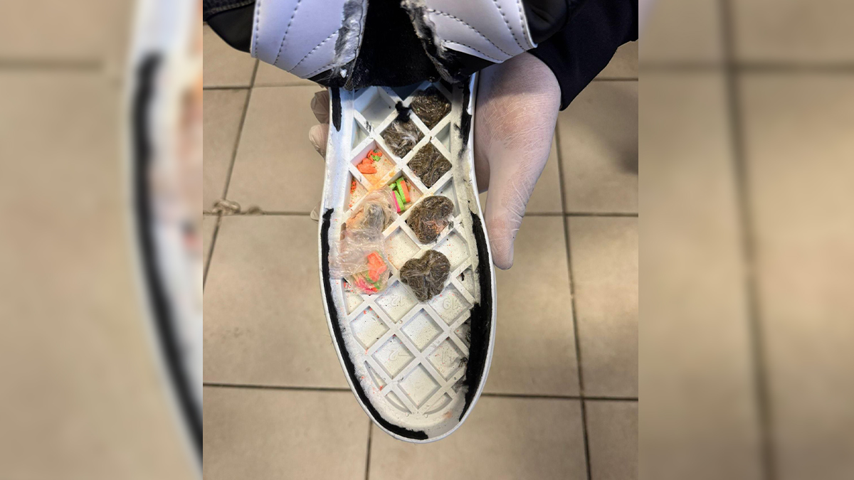 Şanlıurfa'da şoke eden operasyon: Ayakkabı tabanına saklamışlar