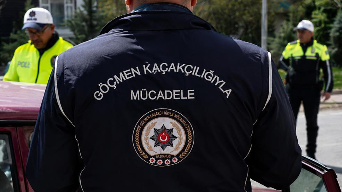 30 düzensiz göçmen Şanlıurfa'ya gönderildi