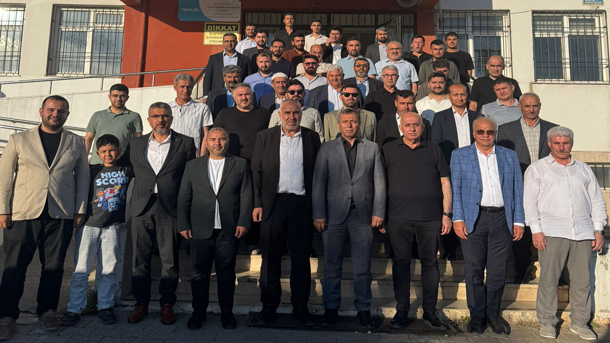 Şanlıurfa’da mezunlar yıllar sonra bir araya geldi