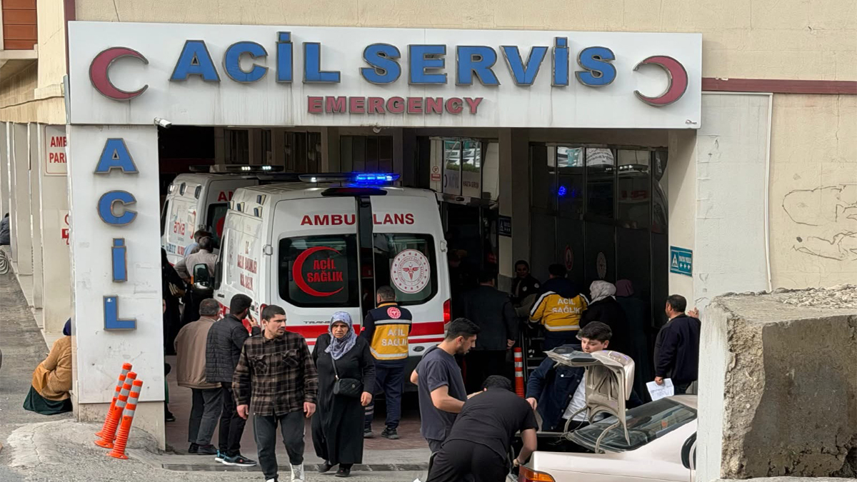 Şanlıurfa’da akşam saatlerinde kaza! 2 kişi yaralandı...