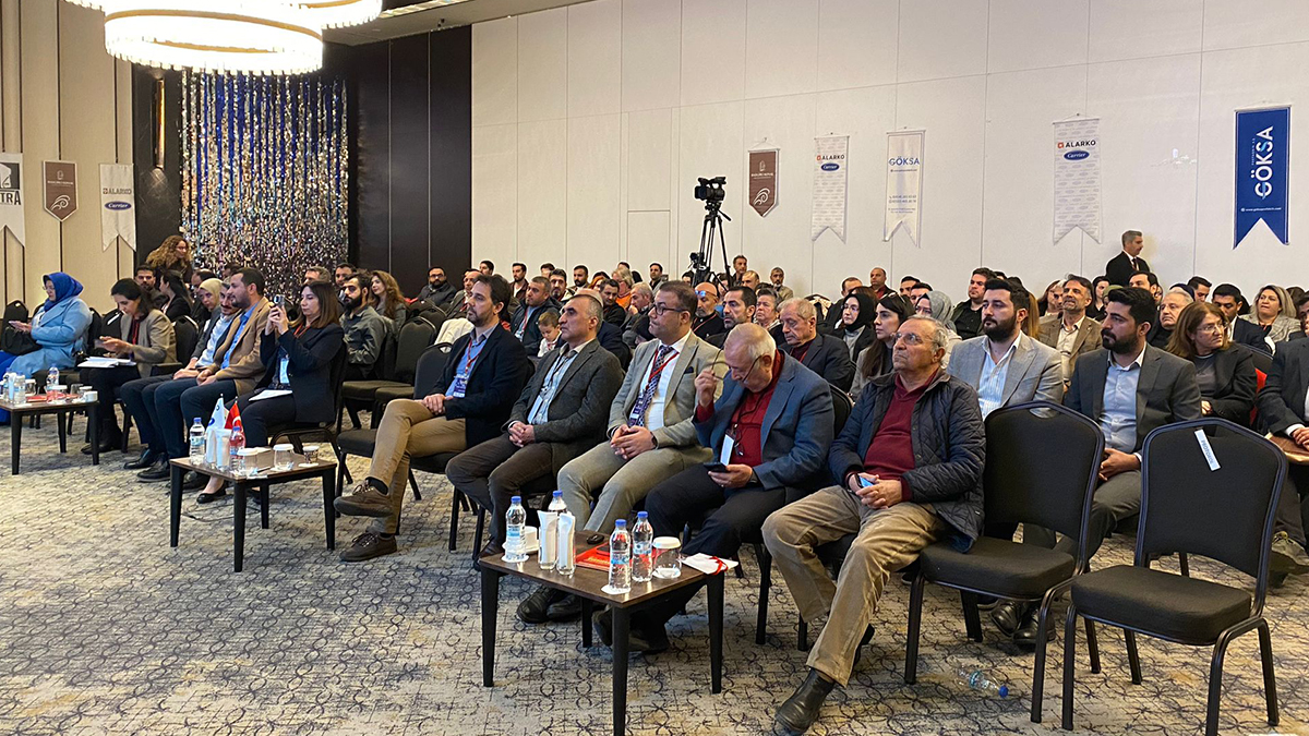 Şanlıurfa’nın sorunları bitmedi, süre yetmedi! Sempozyumda ‘rötar’ krizi