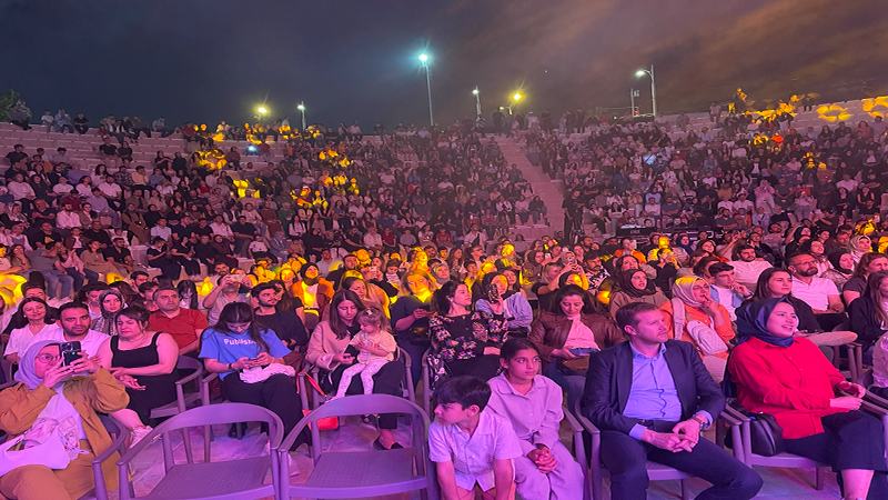 Şanlıurfa’da 2 bin kişilik dev sahne açıldı: İlk konser nefes kesti